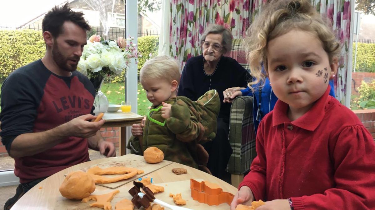 Lexi and Indiana playing with homemade Playdough at Hengrove Lodge