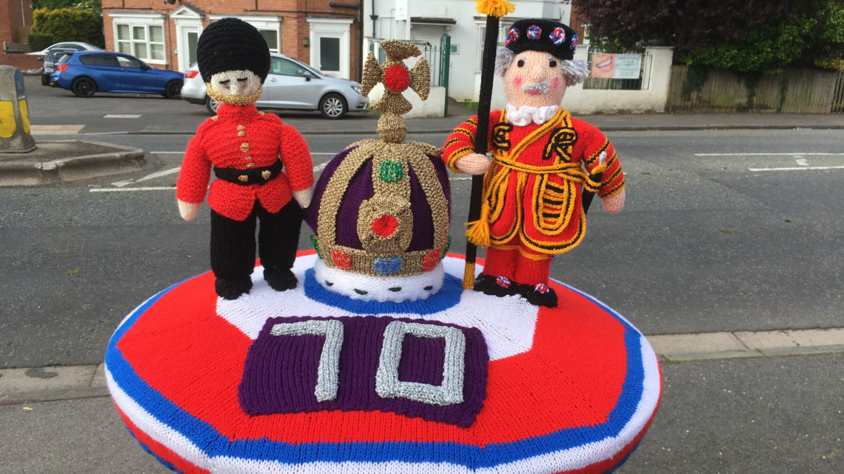 a royal postbox topper