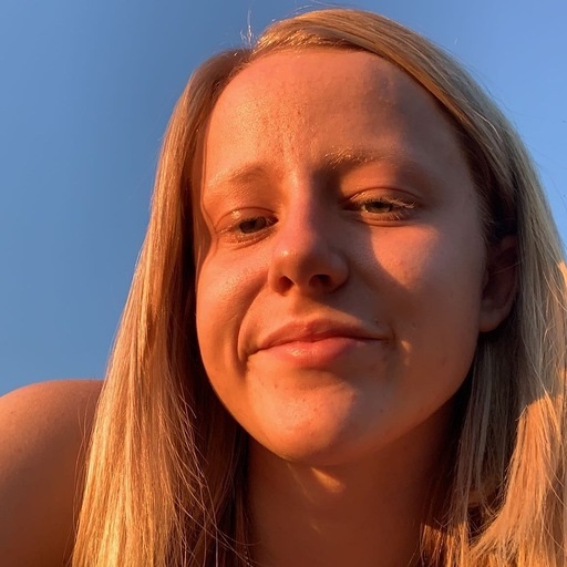 Molly Broderick  profile image