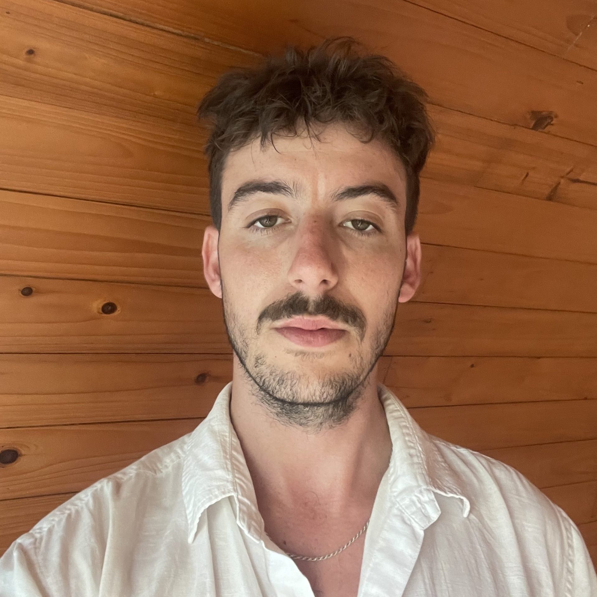 Joss Thomas  profile image