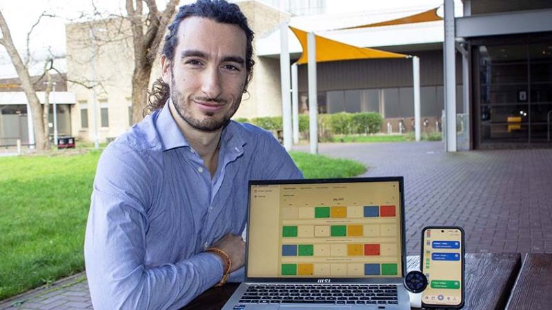 Uni researcher develops digital tool to help people with anxiety disorders