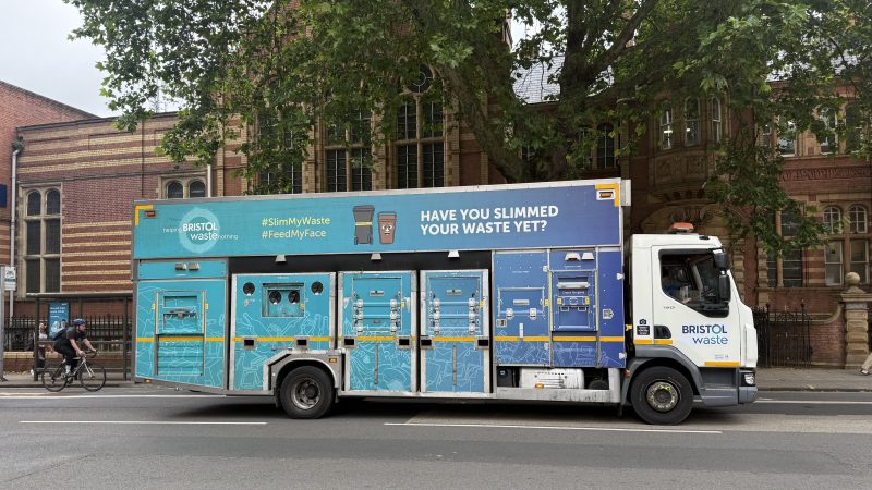 Waste collection services start at 4am to cope with extreme heat