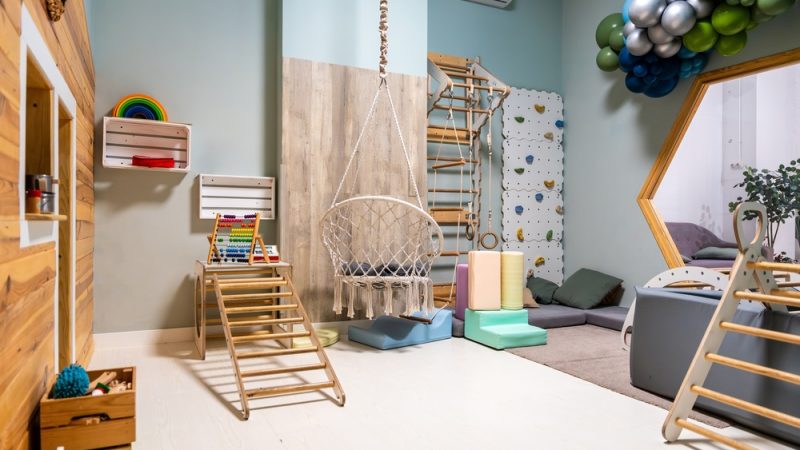 Decorate your child’s room the Montessori way